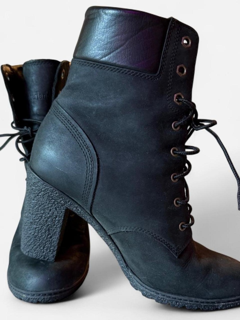 Timberland Women's Black Lace-Up Chunky Heel Ankle Boots
